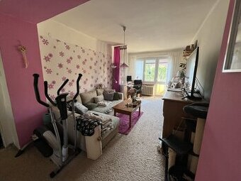 Prodej bytu 3+1, 63m2, balkon, Pardubice-Višňovka