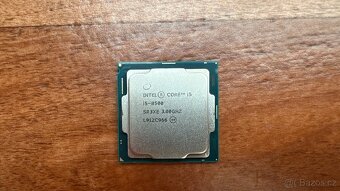 Intel Core i5-8500 (3.0GHz) – poškozený