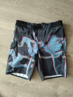 Decathlon chlapecké koupací šortky velikost 141/150cm. - 1