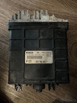 Řídící jednotka VW T4 2.5tdi 074906021F