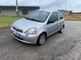 Toyota Yaris 1.0 vvti