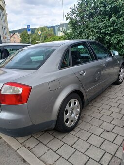 Audi A4 quattro 2.5 tdi