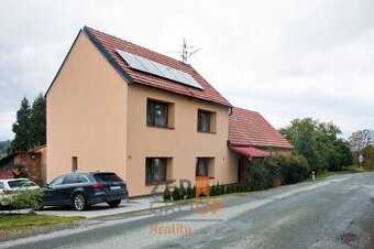Prodej rodinného domu o rozloze 261 m², Slatina, ev.č. 00393