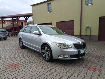 Superb 2.0 Tdi 103 kW combi Elegance
