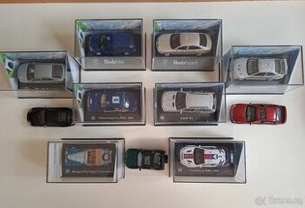 Modely Hongwell, 1:72, sbírka 11 modelů aut a 9 boxů se stoj