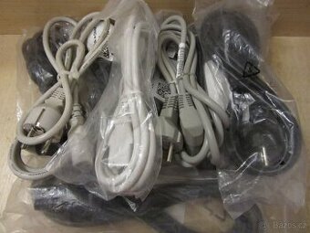 10 x nový napájecí kabel...