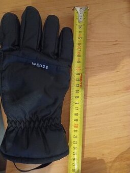 Rukavice Wedze černé 18,5cm 14let
