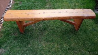 LAVICE DŘEVĚNÁ MASIV