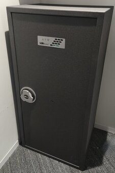 Trezor na dokumenty/zbraně TSS 125 ME