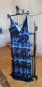 Damské lehké letní šaty na raminkach