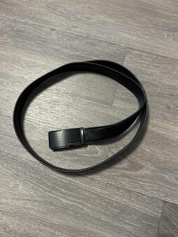 Prodám automatický pásek Pierre Cardin 120cm