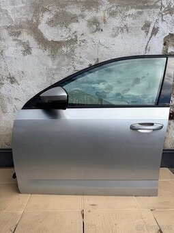 Prodám přední levé dveře Škoda Octavia 3 2014/2018