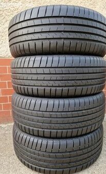Sada letních pneumatik 225 45 18 perfektní vzorek také zašl