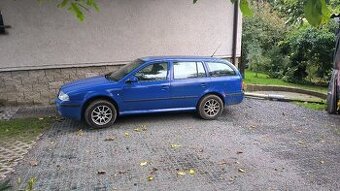 Octavia 4x4 2.0 MPI LPG po servisu, nová STK