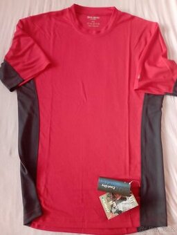 Nové s visačkou tričko Husky