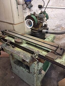 Prodám nástrojovou brusku BN 102