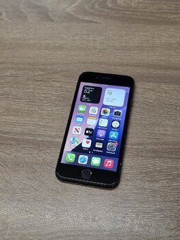 iPhone SE 2020 64Gb (nová baterie)
