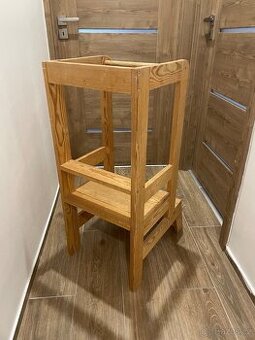 Nastavitelná učící židlička 3 pozice, dřevěná