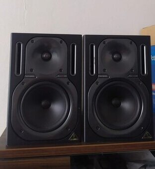Behringer Truth B2030A studiové monitory