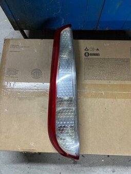 Zadní levé světlo Ford Focus 2 (2008–2011)