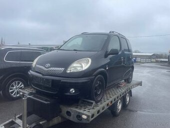 Toyota Yaris Verso 2003--facelift-1.4 D-55kw