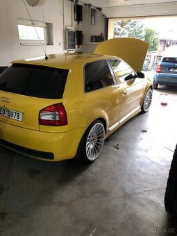 Audi S3 8L Imola Yellow