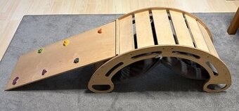 Montessori houpačka se skluzavkou