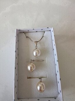 Stříbrný řetízek + náušnice