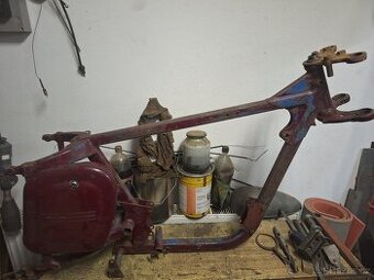 Jawa 250/350 půlbuben