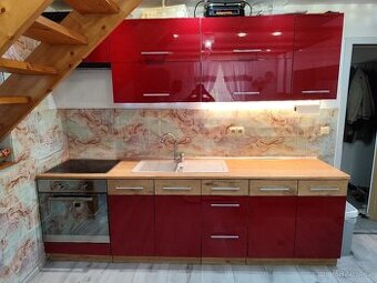 Kuchyňská linka 260 cm