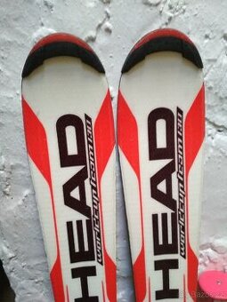 Lyže 130cm, přezkáče, hůlky, lyžování