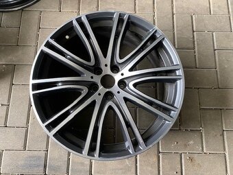 BMW 5 G30 31 INDIVIDUAL DISK KOLESO 20" ET30