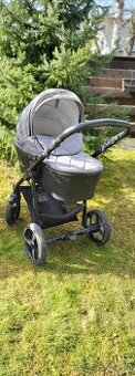 SLEVA Kočárek VENICCI + autosedačka KIDDY