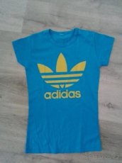 KRÁSNÉ TRIČKO ADIDAS