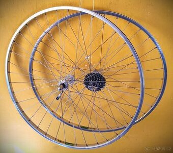 zapletená kola Mavic MA2, náboje Dura Ace