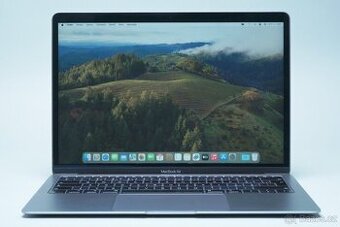 ZÁRUKA/Macbook Air 13.3"/I5 1.6GHZ/8GB RAM/256GB SSD/CZ