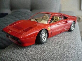 1:24 model bburago italy (1/24)