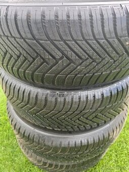 195/65 r15 celoroční nové sada