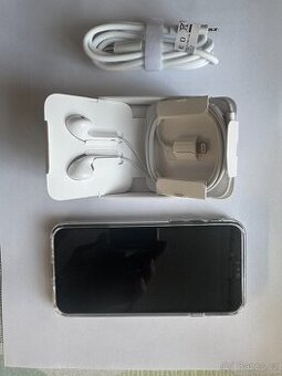 iPhone 7 32 GB černý