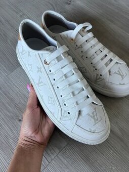 Boty LV