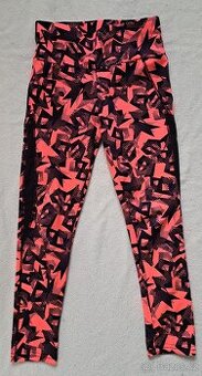 Funkční legíny, 3/4leginy 140vel. ,legíny PUMA 10-11let