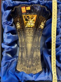 Luxusní broušená váza Rückl Nižbor – nová, v původním obalu