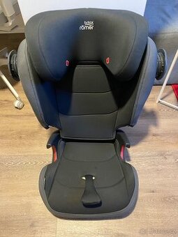 Autosedačka Britax Romer Kidfix III S Black