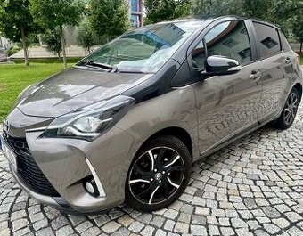 TOYOTA YARIS 1.5 VVTI 82KW KAMERA-SAFETY-ČR-1MAJITEL-63Tkm