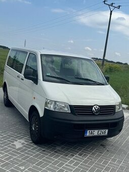 Volkswagen T5 Transporter