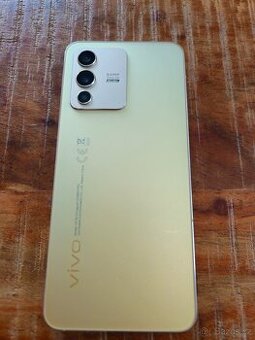 Vivo V23
