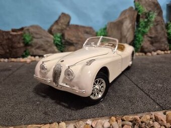 Prodám model 1:18 Jaguar XK 120