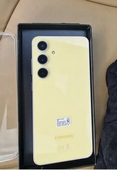 Samsung Galaxy S24 FE 5G Yellow 256GB 3 roky zaruka