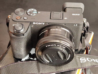 Sony Alpha A6700 + E PZ 16–50 mm f/3,5–5,6 ako nový