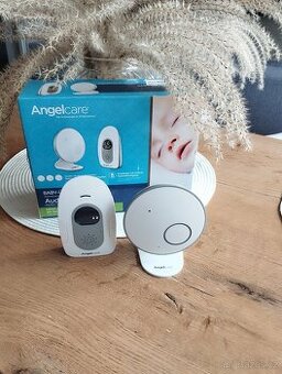 Monitor dechu a chůvičky